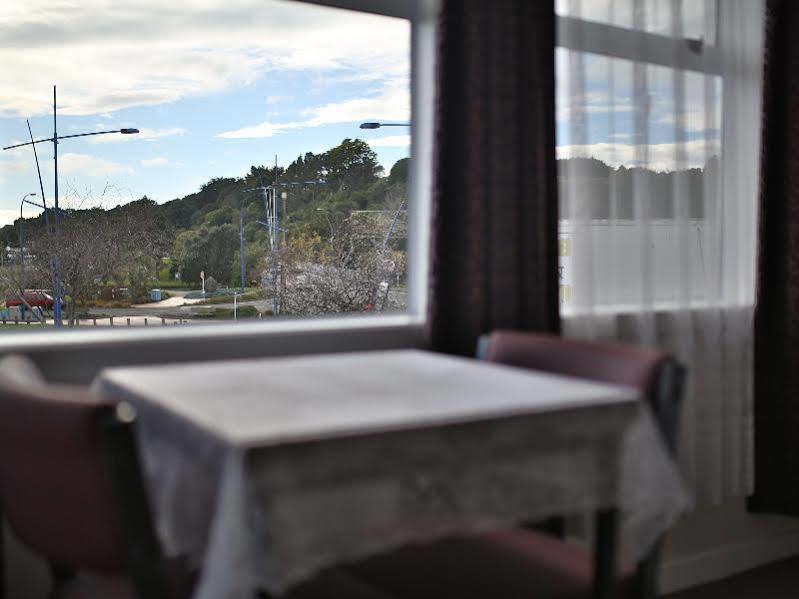 Masonic Hotel Waitara Exteriér fotografie
